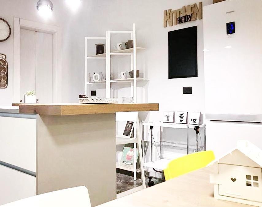 Bed&Coffee Napoli - Scarlatti Apartamento Exterior foto